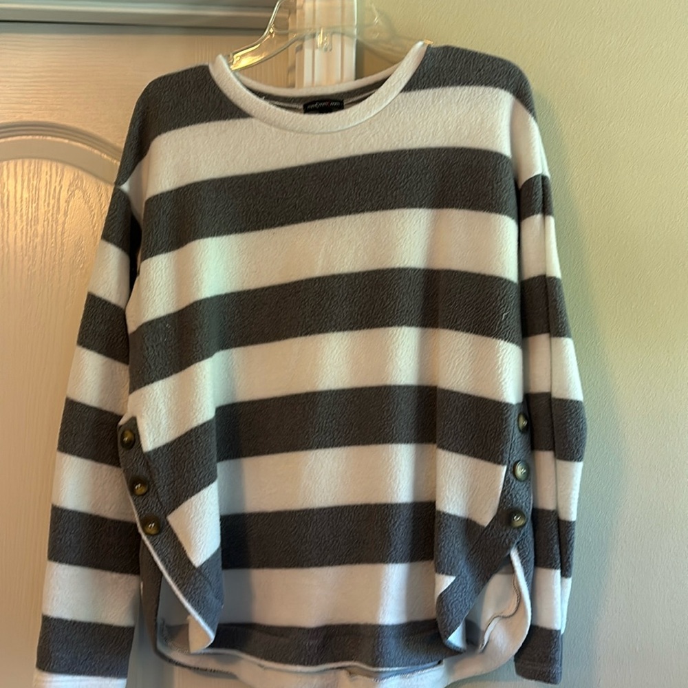 Long sleeve, medium weight sweater
